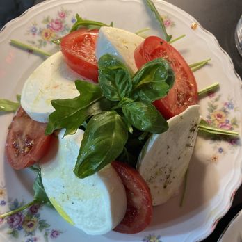 Agrodolce Roma - Tomato and mozzarella - Roman Near Me - Rome, RM
