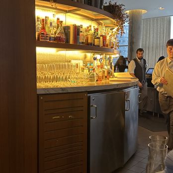 Estuary - Bar at Estuary - Seafood Near Me - Washington, DC, District of Columbia