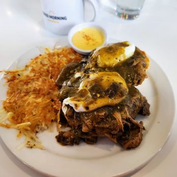 Over Easy - Dobson Ranch - Hatch green chile benedict - Breakfast & Brunch Near Me - Mesa, Arizona