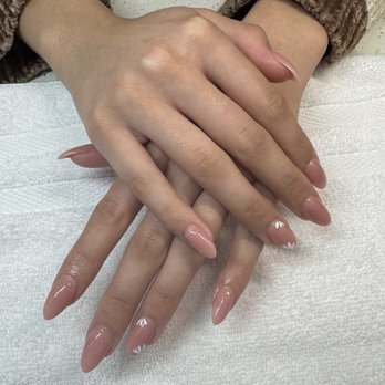 Nails 19 - My nail tech KN was great! She took her time and paid attention to every detail. I'll definitely be coming back! - Nail Salons Near Me - Roseville, California