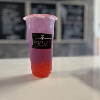 Sweetea Boba Bar - MANGO STRAWBERRY BUTTERFLY PEA TEA WITH STRAWBERRY PEARLS - Acai Bowls Near Me - Destin, Florida Sweetea Boba Bar - MANGO STRAWBERRY BUTTERFLY PEA TEA WITH STRAWBERRY PEARLS - Acai Bowls Near Me - Destin, Florida