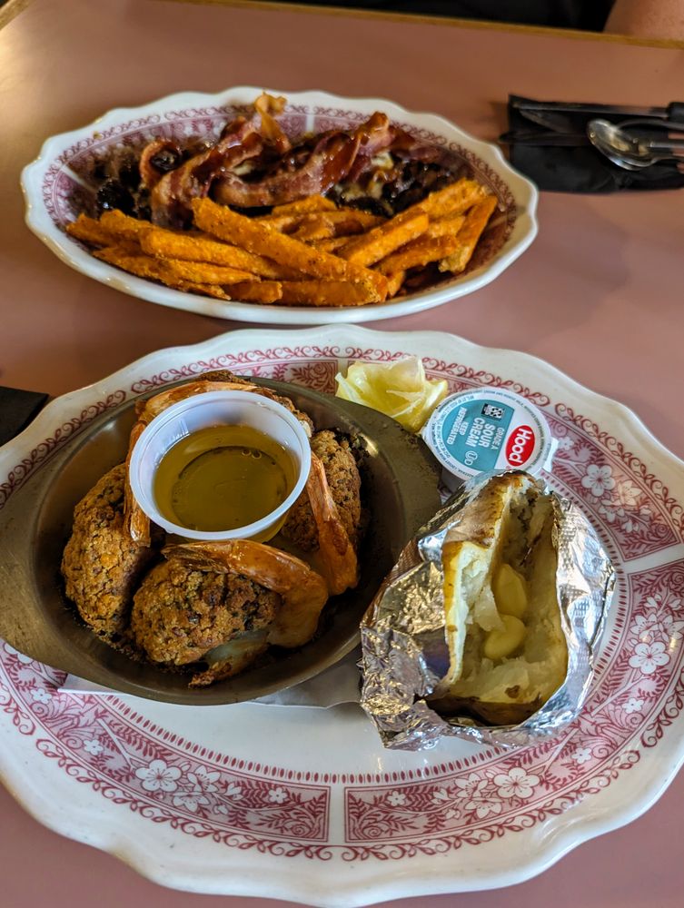 Hank's Restaurant Logo