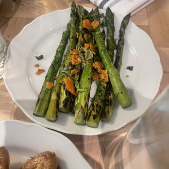 Rosemary's -  Midtown - Asparagus - Italian Near Me - New York, New York