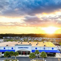 Camping World - Summerfield