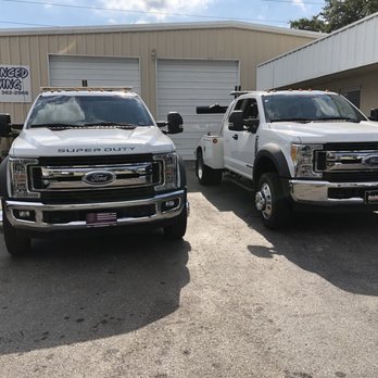 Advanced Towing - Towing Near Me - Sarasota, Florida Advanced Towing - Towing Near Me - Sarasota, Florida
