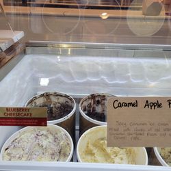 Darlin’s Sweet Shop - Ice Cream flavors