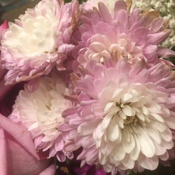 Mt Scott Flowers - Brown edges and wilting - Florists Near Me - Happy Valley, Oregon