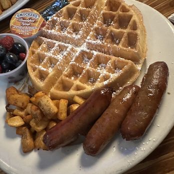 The Continental Westhampton - New American Near Me - Richmond, Virginia