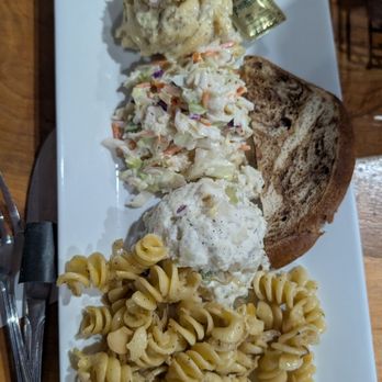 Hamburg Taproom - Pizza Near Me - Orchard Park, New York Hamburg Taproom - Pizza Near Me - Orchard Park, New York