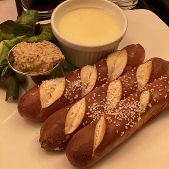 ROAM Cafe - Warm Pretzels with the most amazing cheese sauce - New American Near Me - Rochester, New York