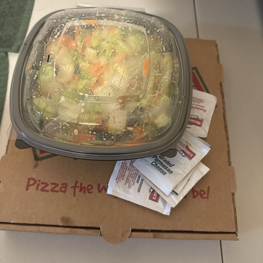 Mountain Mike's Pizza - Was able to bring my leftovers home - Chicken Wings Near Me - Pasadena, California Mountain Mike's Pizza - Was able to bring my leftovers home - Chicken Wings Near Me - Pasadena, California