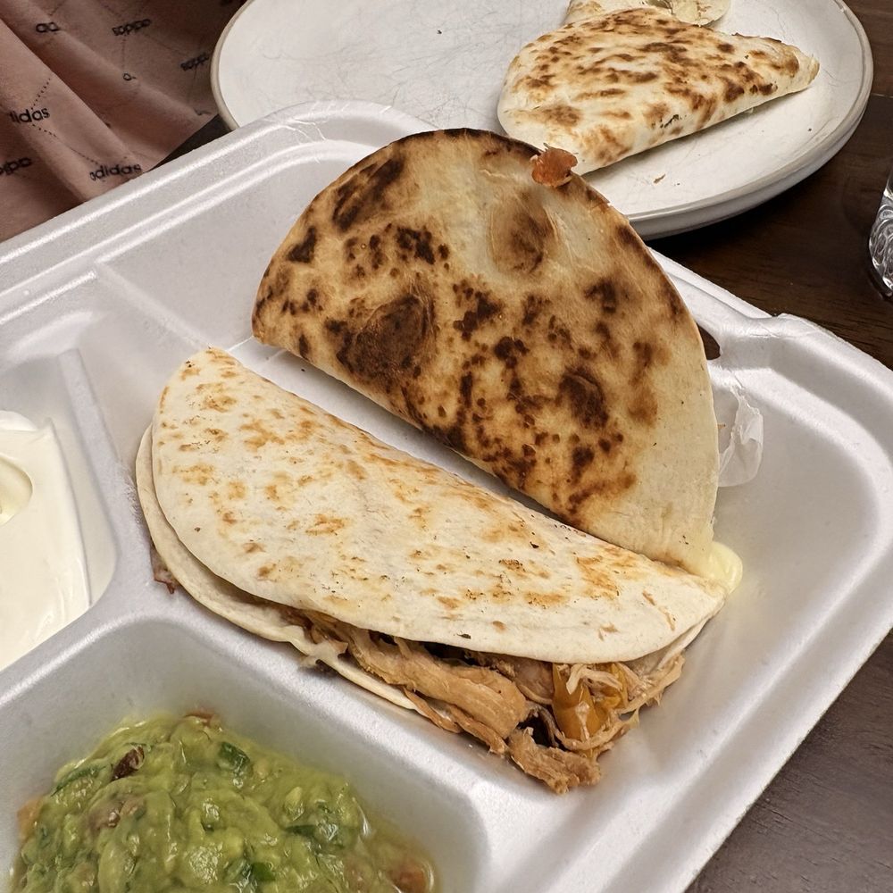 Tacos Locos - Mexican Near Me - Schiller Park, Illinois