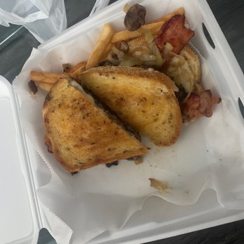 Harvey's Wineburger - Garlic Patty Melt - Burgers Near Me - Phoenix, Arizona