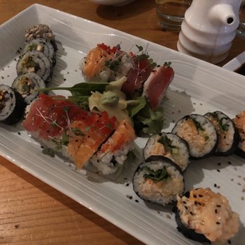 Avocado Sushi du Village - Sushi Bars Near Me - Pointe-Claire, Quebec Avocado Sushi du Village - Sushi Bars Near Me - Pointe-Claire, Quebec
