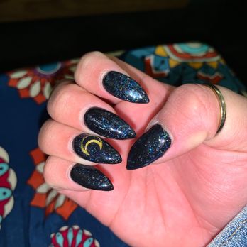 Famous Nails - Nail Salons Near Me - Montclair, California