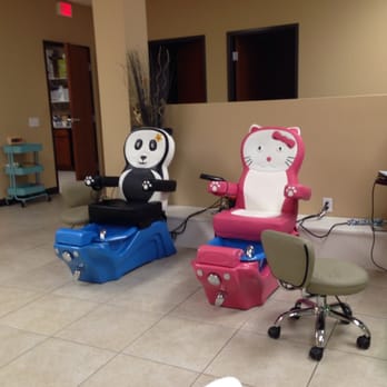 Luxe Nails & Spa - Cute kiddo chairs for pedicures! - Nail Salons Near Me - Austin, Texas