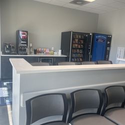 Blake Utter Ford - Coffee Vending area