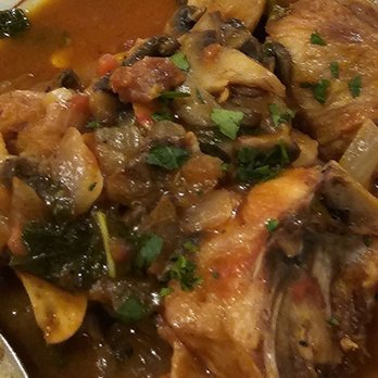 Frank's Trattoria - Chicken cacciatore - Italian Near Me - New York, New York Frank's Trattoria - Chicken cacciatore - Italian Near Me - New York, New York