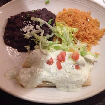 El Fenix - Veggie + avocado enchiladas ($8.99) - Mexican Near Me - Dallas, Texas