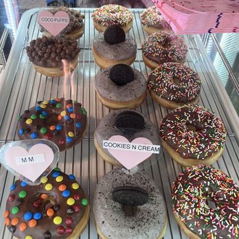 Blinkie’s Donuts - Donuts Near Me - Encino, California Blinkie’s Donuts - Donuts Near Me - Encino, California