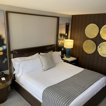 Omni Charlotte Hotel - Bedroom Suite Omni Charlotte - Hotels Near Me - Charlotte, North Carolina Omni Charlotte Hotel - Bedroom Suite Omni Charlotte - Hotels Near Me - Charlotte, North Carolina