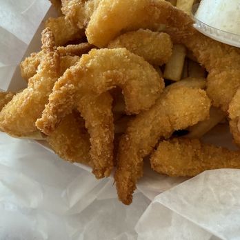 Harold's Chicken #14 - Chicken Shop Near Me - Chicago, Illinois