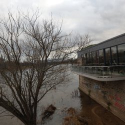 Culinaria - Terrasse mit Elbe-Blick
