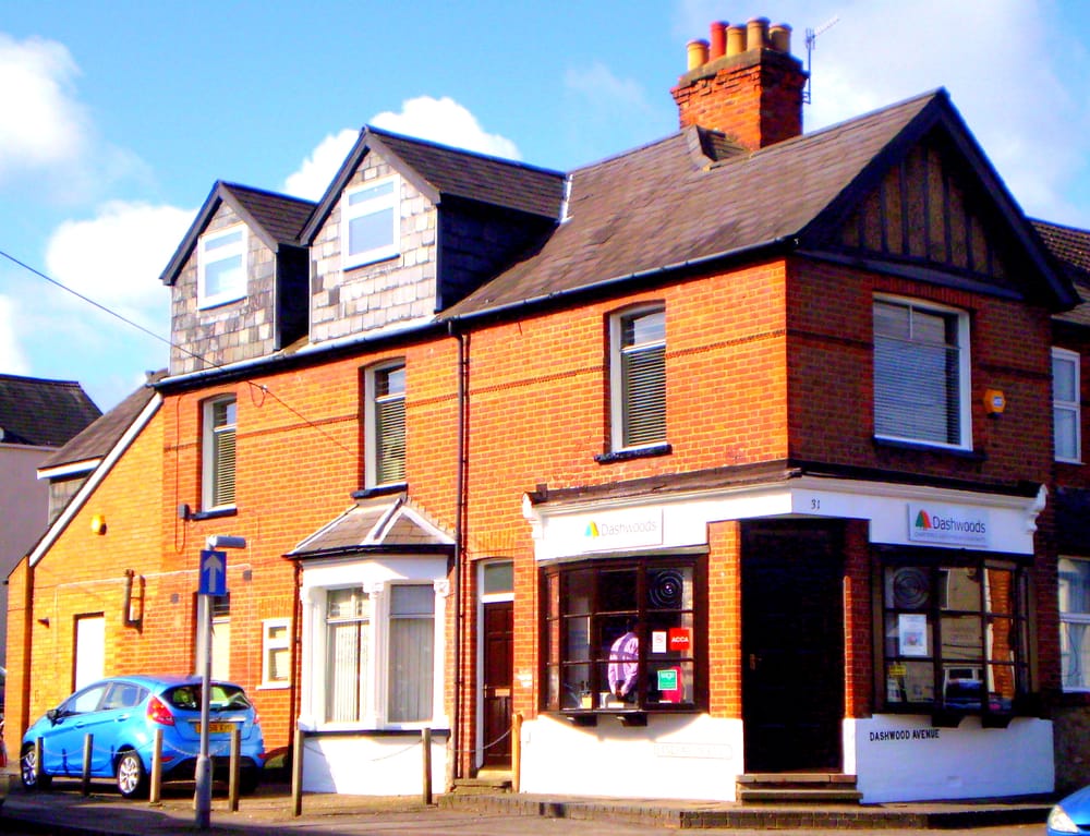 DASHWOODS 31 Dashwood Avenue, High Buckinghamshire, United