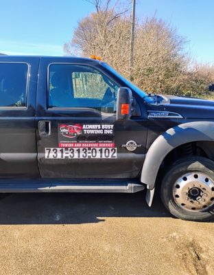 Safe Towing, Right on time! - Available for roadside assistance, towing and more! Safe Towing, Right on time! - Available for roadside assistance, towing and more!