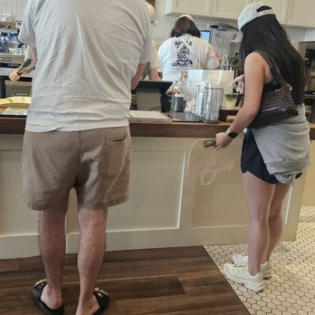 Wa-Iro - Busy at the counter - Bakeries Near Me - Pasadena, California Wa-Iro - Busy at the counter - Bakeries Near Me - Pasadena, California