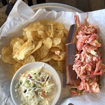 Sam's Chowder House - Lobster roll - Seafood Near Me - Half Moon Bay, California Sam's Chowder House - Lobster roll - Seafood Near Me - Half Moon Bay, California