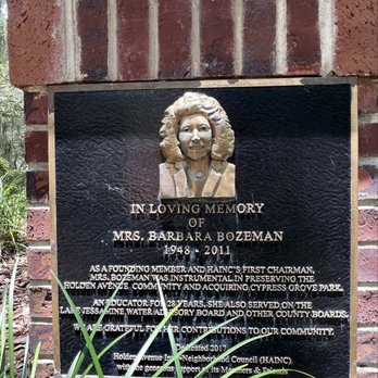 Memorial Statue for Mrs. Vantrease Russell - Landmarks & Historical Buildings Near Me - Orlando, Florida