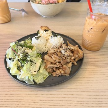 Bonito Poke Cafe - Hawaiian BBQ Chicken Tai tea - Hawaiian Near Me - American Canyon, California Bonito Poke Cafe - Hawaiian BBQ Chicken Tai tea - Hawaiian Near Me - American Canyon, California