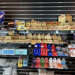Campus Smoke Shop - Papers, rollers, tobacco, and accessories