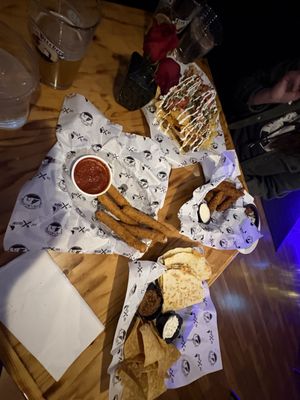 Crow and the Pitcher by null