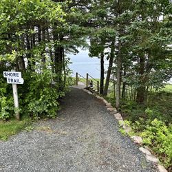 Acadia Seashore Camping & Cabins - Shore trail is even grade with great steps