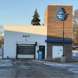 Everclean Car Wash - Arlington Heights - Their occupational license to be operating at this location if they don't own, the property needs to be pulled
