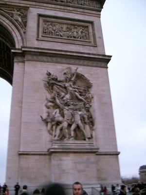 Arc de Triomphe by null