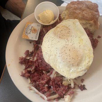 The Virginian Restaurant - Corned Beef Hash - American Near Me - Jackson, Wyoming The Virginian Restaurant - Corned Beef Hash - American Near Me - Jackson, Wyoming