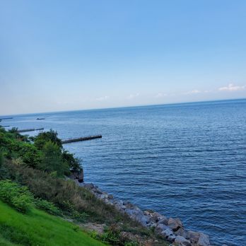 Olcott Beach - On a clear day you can see Toronto. Low clouds today blocked the skyline - Beaches Near Me - Burt, New York