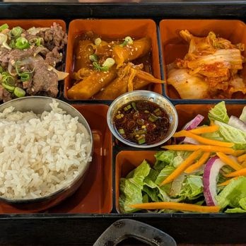 Pocha 93 - Bulgogi Bento box - Cocktail Bars Near Me - Orlando, Florida