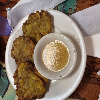 Puerto Sagua Restaurant - Tostones $8 for this felt like highway robery - Cuban Near Me - Miami Beach, Florida