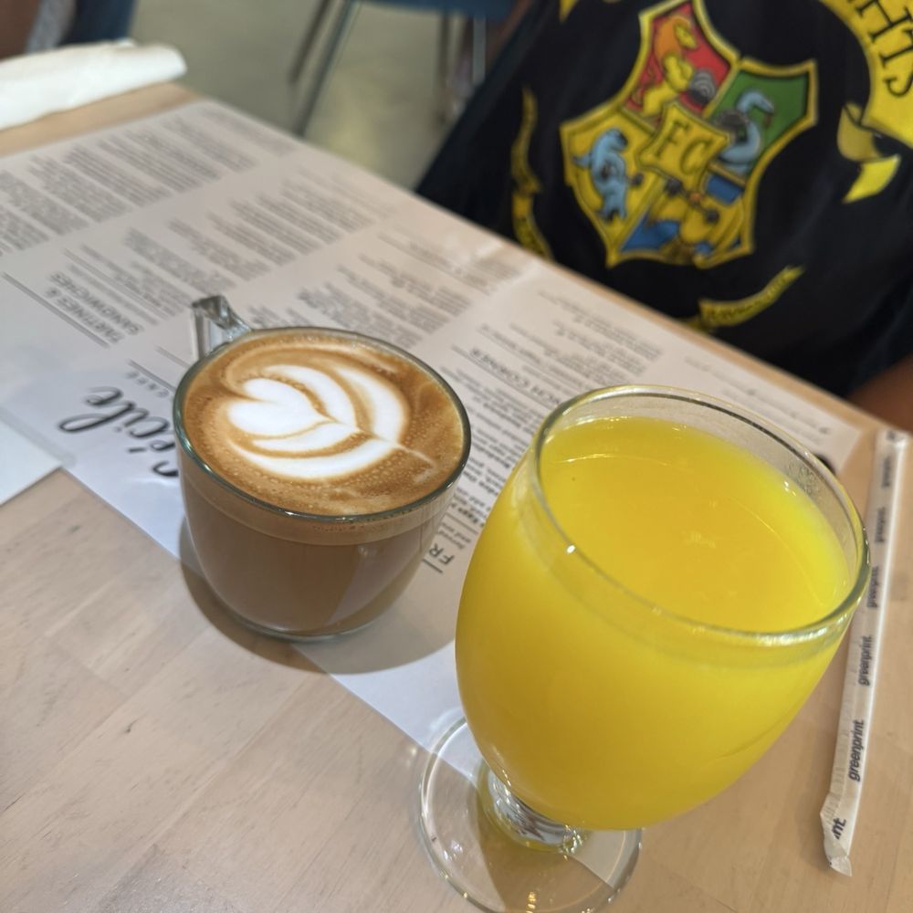 Cecile Bakery + Cafe - Cappuccino and orange juice - Bakeries Near Me - Miami, Florida