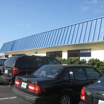 Blueberry Muffin - The Blueberry Muffin Restaurant (building) - Breakfast & Brunch Near Me - Indialantic, Florida Blueberry Muffin - The Blueberry Muffin Restaurant (building) - Breakfast & Brunch Near Me - Indialantic, Florida