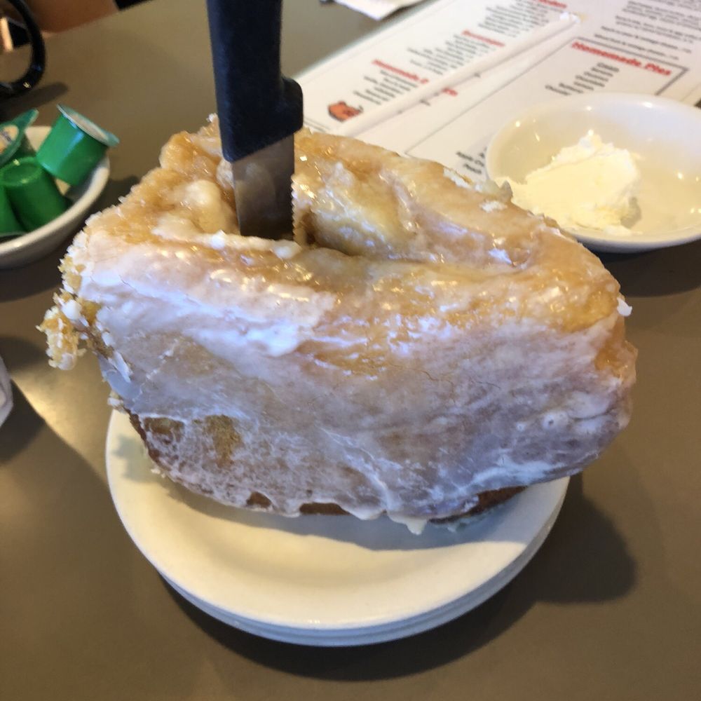 Gus Balons Restaurant - Cinna roll - Breakfast & Brunch Near Me - Tucson, Arizona Gus Balons Restaurant - Cinna roll - Breakfast & Brunch Near Me - Tucson, Arizona