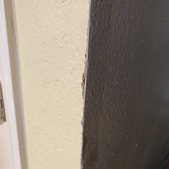 Bay Area Movers - Damage at our new home from them moving a refrigerator - Movers Near Me - Pearland, Texas Bay Area Movers - Damage at our new home from them moving a refrigerator - Movers Near Me - Pearland, Texas