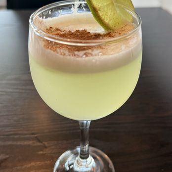 Baileys Peruvian Cuisine - Pisco sour - Peruvian Near Me - Whittier, California