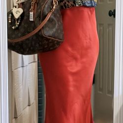 Sorella - alice + olivia 100% silk Jeannie blouse      Skirt by Milio Milano