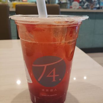 T4 - small strawberry green tea ($3.75) - Bubble Tea Near Me - Oakland, California
