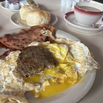 Tastee Diner - Triple Play with Biscuits - Diners Near Me - Laurel, Maryland